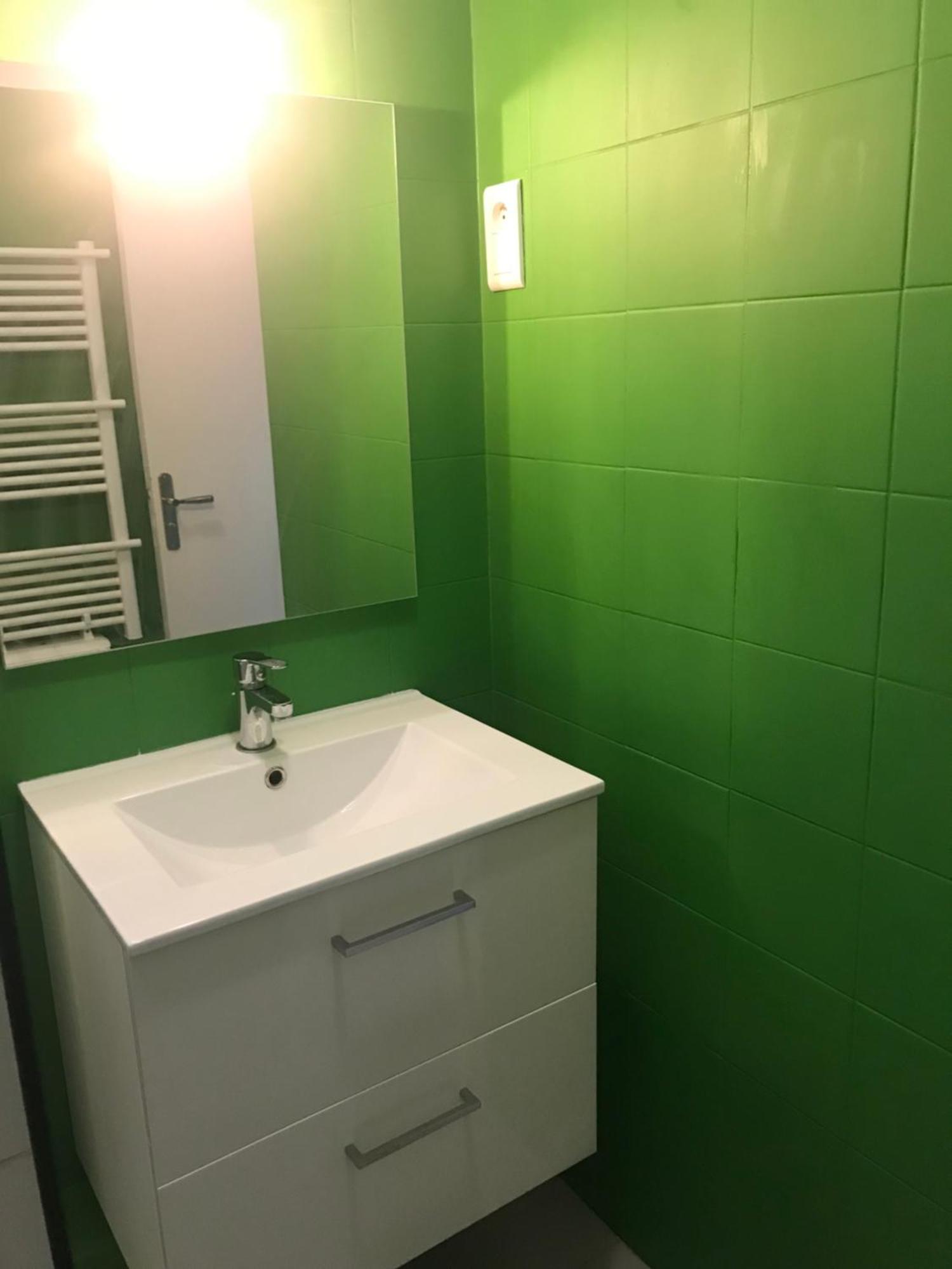 Appartement T2 De Standing Au Pied Des Plages Golfe-Juan Exterior foto